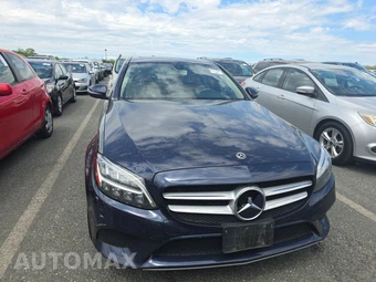 2019 Mercedes-Benz C 300 4MATIC Sedan - miniatura 2