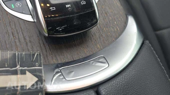 2019 Mercedes-Benz C 300 Sedan - miniatura 35