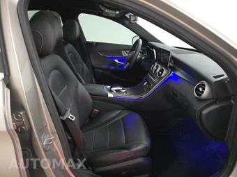 2019 Mercedes-Benz C 300 Sedan - miniatura 8