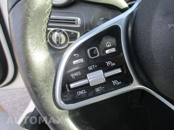2019 Mercedes-Benz C 300 Sedan - miniatura 23
