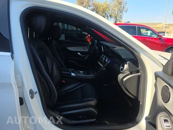 2019 Mercedes-Benz C 300 Sedan - miniatura 8