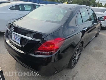 2019 Mercedes-Benz C 300 Sedan - miniatura 4