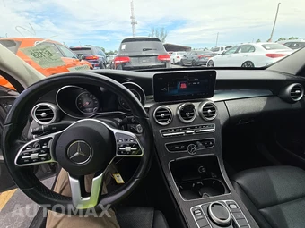 2019 Mercedes-Benz C 300 Sedan - miniatura 11