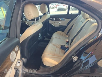 2019 Mercedes-Benz C 300 Sedan - miniatura 13