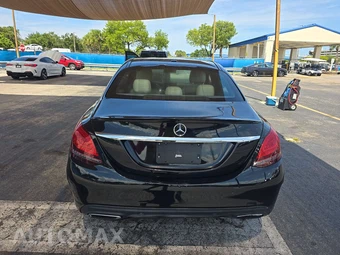 2019 Mercedes-Benz C 300 Sedan - miniatura 5