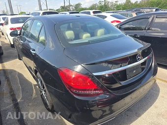 2019 Mercedes-Benz C 300 Sedan - miniatura 6