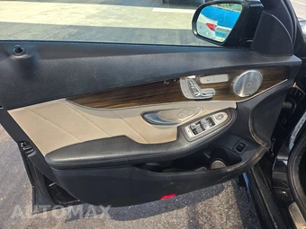 2019 Mercedes-Benz C 300 Sedan - miniatura 9