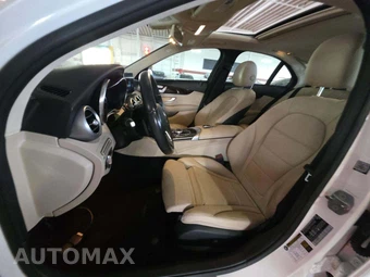 2019 Mercedes-Benz C 300 Sedan - miniatura 6