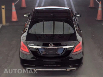 2019 Mercedes-Benz C 300 Sedan - miniatura 5