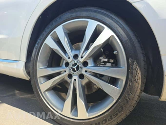 2019 Mercedes-Benz C 300 Sedan – miniatura 22