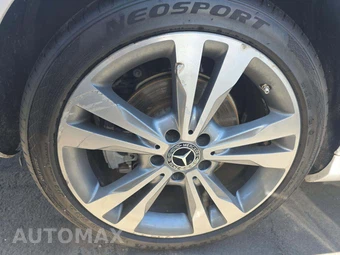 2019 Mercedes-Benz C 300 Sedan – miniatura 23