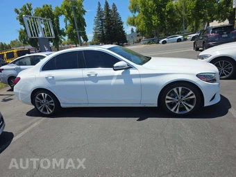 2019 Mercedes-Benz C 300 Sedan – miniatura 4
