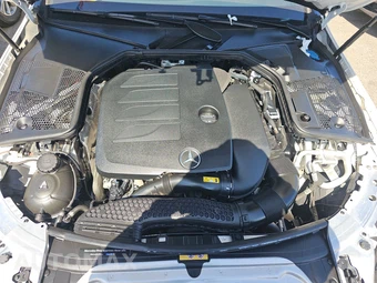 2019 Mercedes-Benz C 300 Sedan – miniatura 15