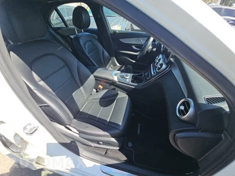 2019 Mercedes-Benz C 300 Sedan – miniatura 8