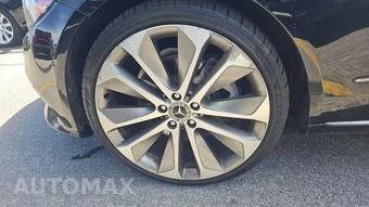 2019 Mercedes-Benz C 300 Sedan – miniatura 2