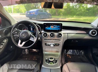 2019 Mercedes-Benz C 300 Sedan - miniatura 4