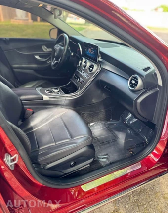 2019 Mercedes-Benz C 300 Sedan - miniatura 6