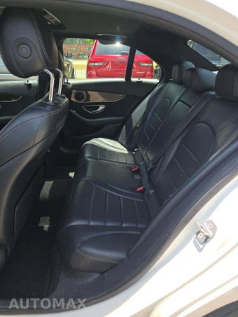 2019 Mercedes-Benz C 300 Sedan – miniatura 13