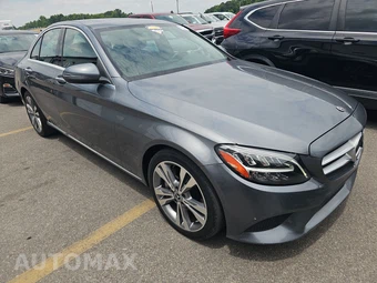2019 Mercedes-Benz C 300 Sedan - miniatura 3