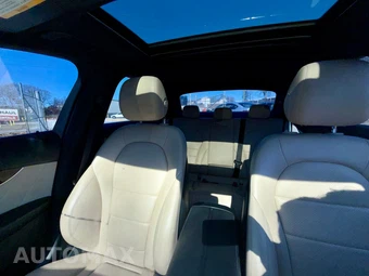 2019 Mercedes-Benz C-Class Sedan C 300 - miniatura 18