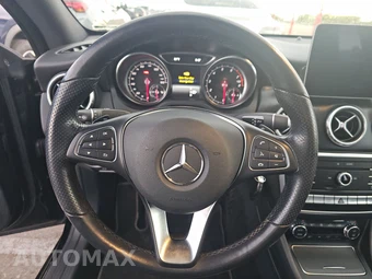 2019 Mercedes-Benz CLA 250 4MATIC - miniatura 10