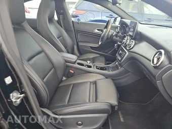 2019 Mercedes-Benz CLA 250 4MATIC - miniatura 8