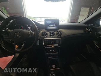 2019 Mercedes-Benz CLA 250 4MATIC – miniatura 11
