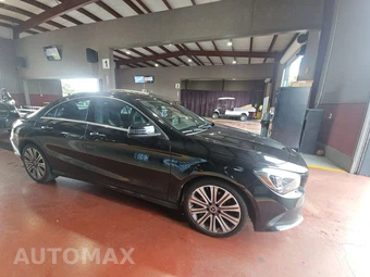 2019 Mercedes-Benz CLA 250 4MATIC – miniatura 3
