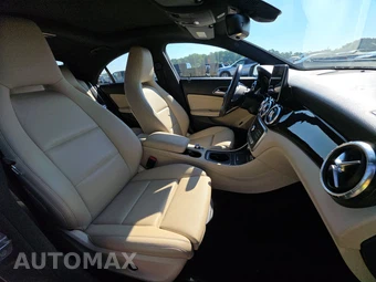 2019 Mercedes-Benz CLA 250 4MATIC – miniatura 8