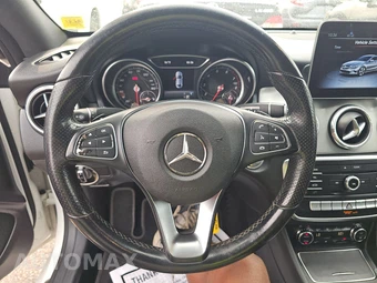 2019 Mercedes-Benz CLA 250 4MATIC – miniatura 10