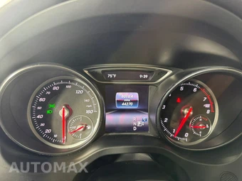 2019 Mercedes-Benz CLA 250 4MATIC - miniatura 14
