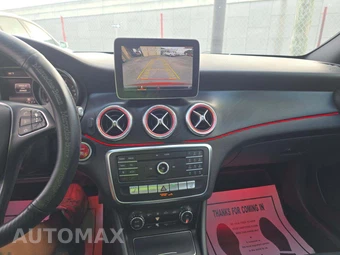2019 Mercedes-Benz CLA 250 – miniatura 10