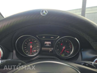 2019 Mercedes-Benz CLA 250 – miniatura 9