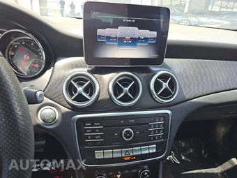 2019 Mercedes-Benz CLA 250 - miniatura 10
