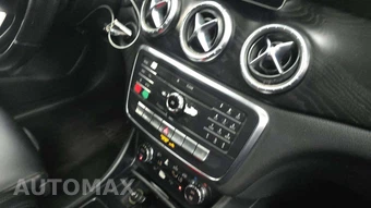 2019 Mercedes-Benz CLA 250 – miniatura 29