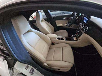 2019 Mercedes-Benz CLA 250 – miniatura 18