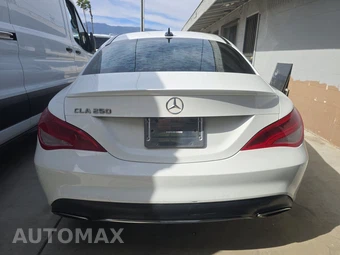 2019 Mercedes-Benz CLA 250 – miniatura 5