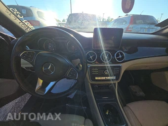 2019 Mercedes-Benz CLA 250 – miniatura 11