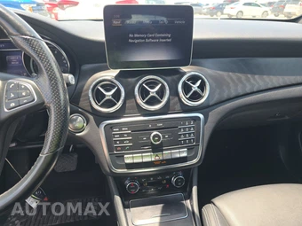 2019 Mercedes-Benz CLA 250 - miniatura 11