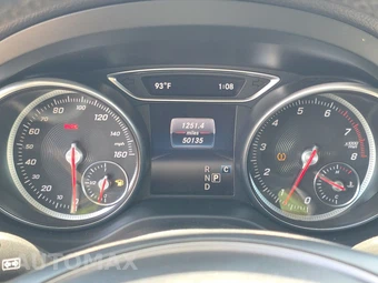 2019 Mercedes-Benz CLA 250 - miniatura 12