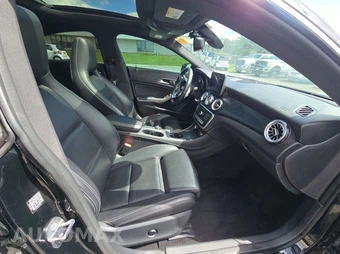 2019 Mercedes-Benz CLA 250 – miniatura 4