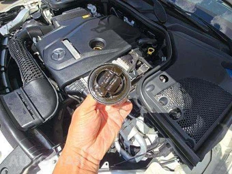 2019 Mercedes-Benz E 300 4MATIC Sedan – miniatura 29