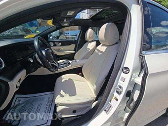 2019 Mercedes-Benz E 300 4MATIC Sedan – miniatura 7