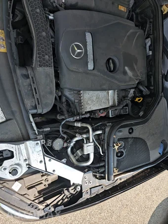 2019 Mercedes-Benz E 300 4MATIC Sedan – miniatura 25