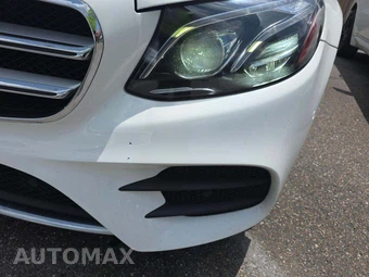 2019 Mercedes-Benz E 300 Sedan – miniatura 21