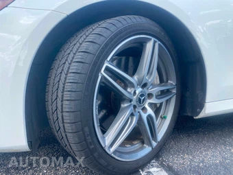 2019 Mercedes-Benz E 300 Sedan - miniatura 12