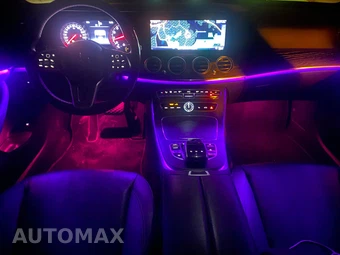 2019 Mercedes-Benz E 300 Sedan - miniatura 18