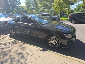 2019 Mercedes-Benz E 450 4MATIC Coupe - miniatura 4