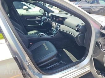 2019 Mercedes-Benz E 450 4MATIC Sedan - miniatura 8