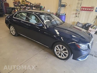 2019 Mercedes-Benz E 450 4MATIC Sedan – miniatura 3